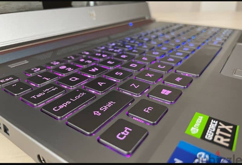 Acer predator triton i7 11th RTX 16GB Gaming laptop 1