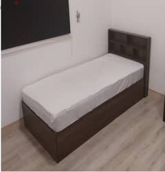 HomeBox beds (90cmx190cm) with mattress (x2)