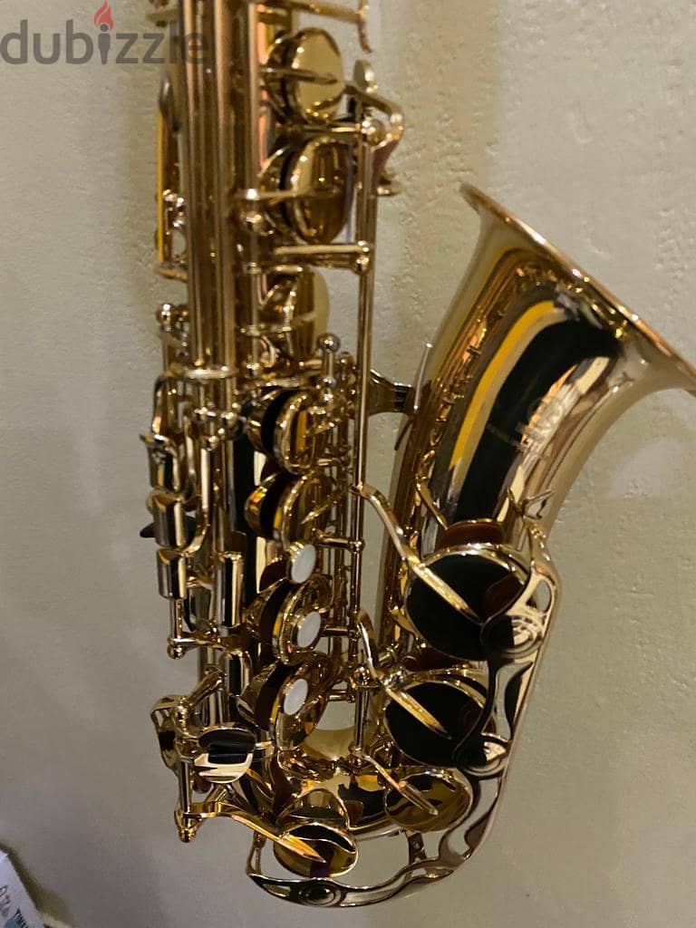 Yamaha Alto Saxophones YAS-280 1