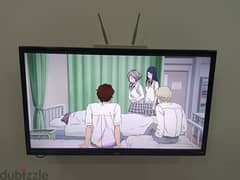 32" Smart TV for sale with original remote TCL. Good condition