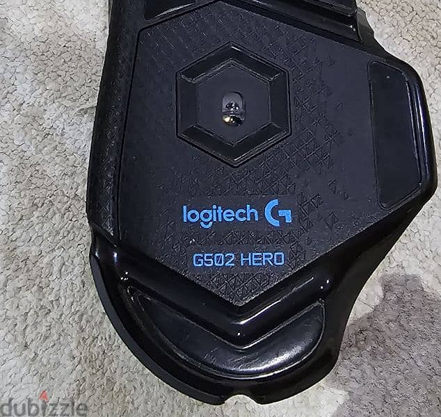 Logitech g502 hero 1
