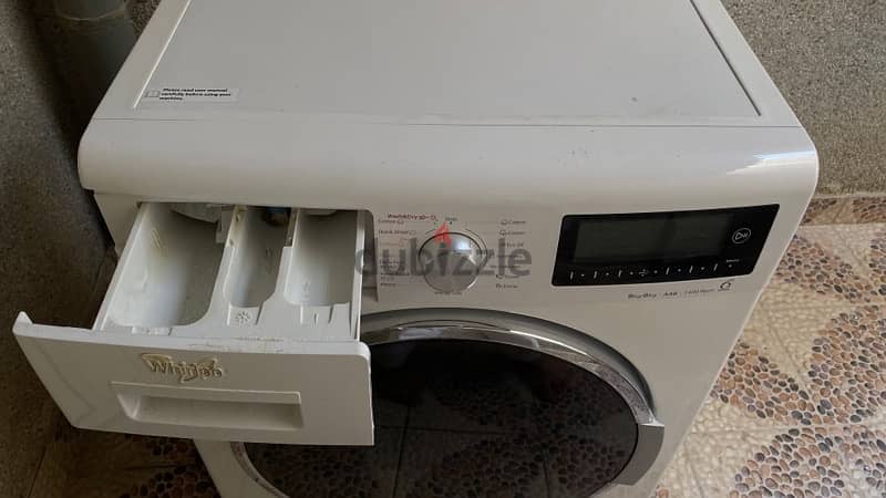 Washer / Dryer 1