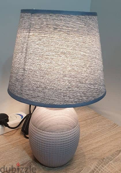 single side table lamp 1