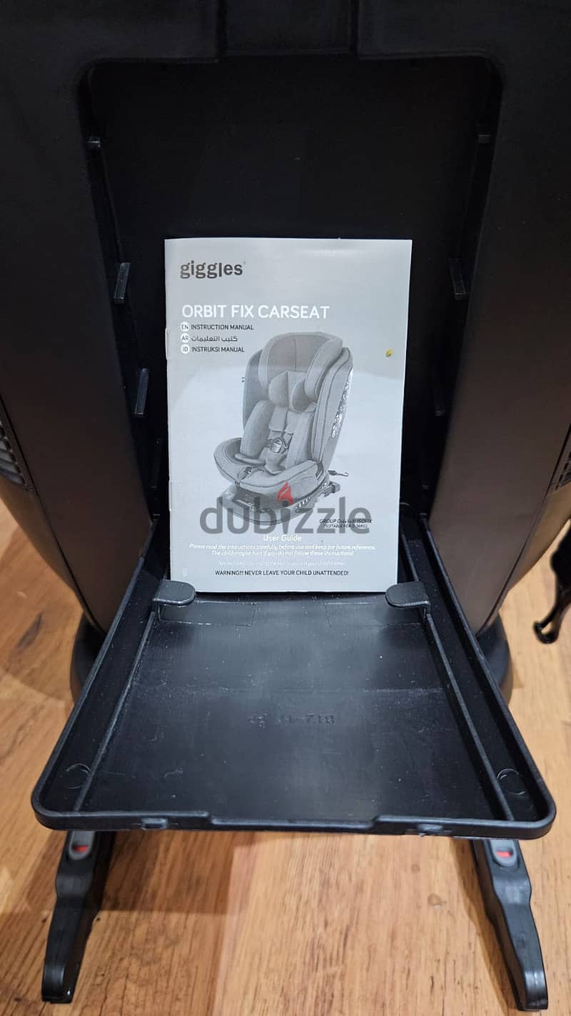 Giggles Orbit fix 360° degrees adjustable Baby car seat 7