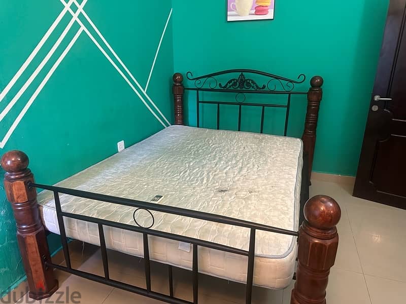BED WITH MATTRESS 150*180 1