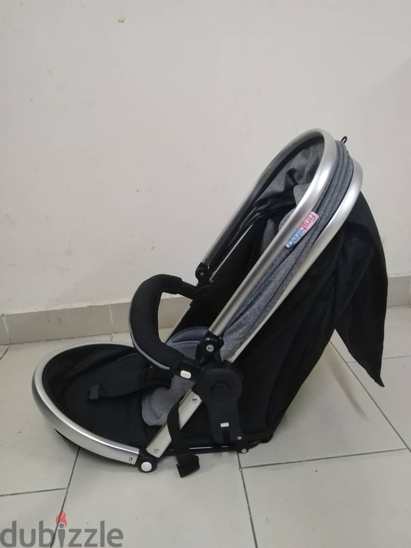 Baby stroller/ pram sale with free car seat 4