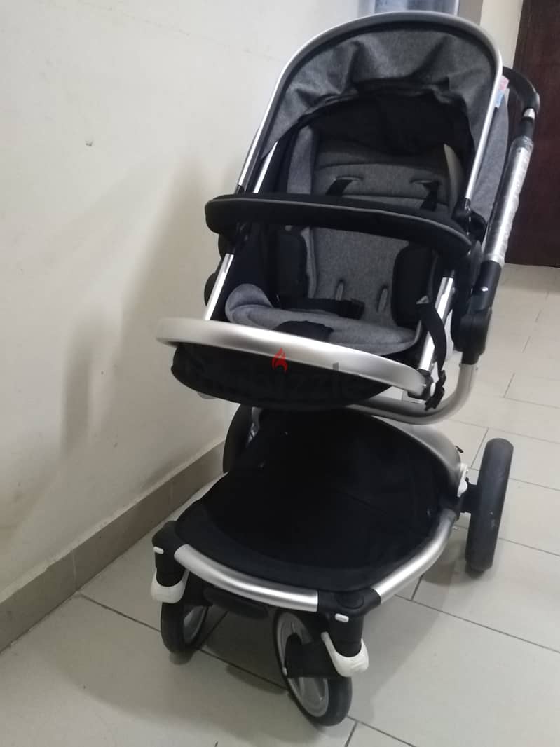 Baby stroller/ pram sale with free car seat 6