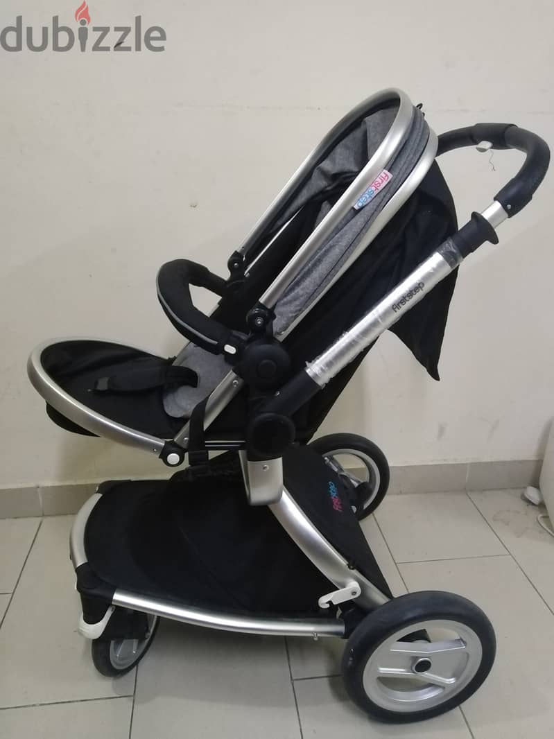 Baby stroller/ pram sale with free car seat 7