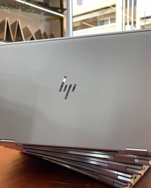 HP EliteBook 1040 G8 4