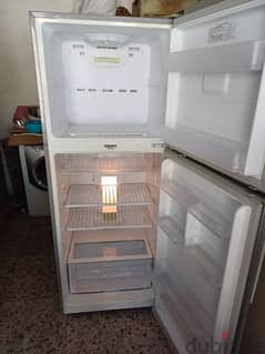 350 liter Samsung  refrigerator good condition 0