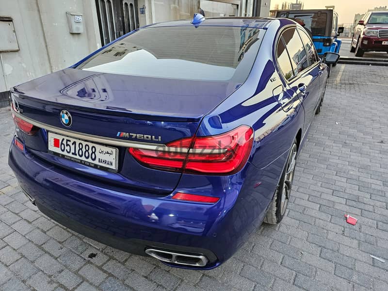 BMW M70Li V12 2018 4