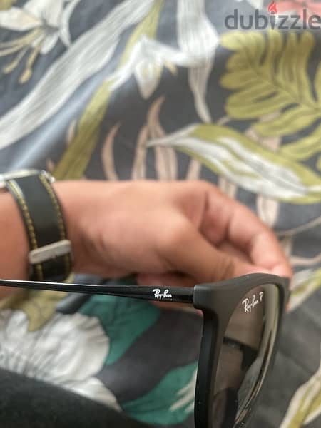 female Ray. Ban p sunglasses in vary good condition 1