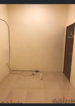 Room for rent couples or excutive Bachelors in Manama 0
