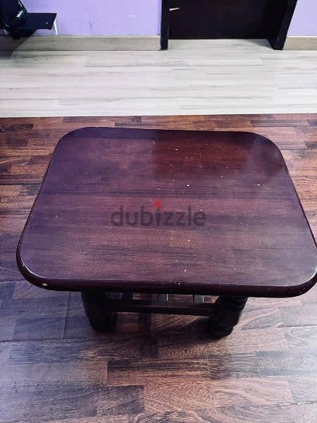 a small coffe table for sale 2