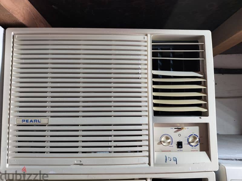 window Ac for sale free fixing 35984389 2