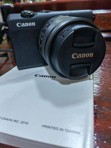 Brand new ES5 Canon Camera for Sale. 1