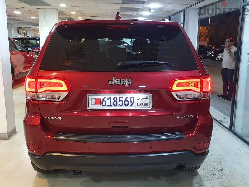 Jeep Grand Cherokee v6 2015 model 1