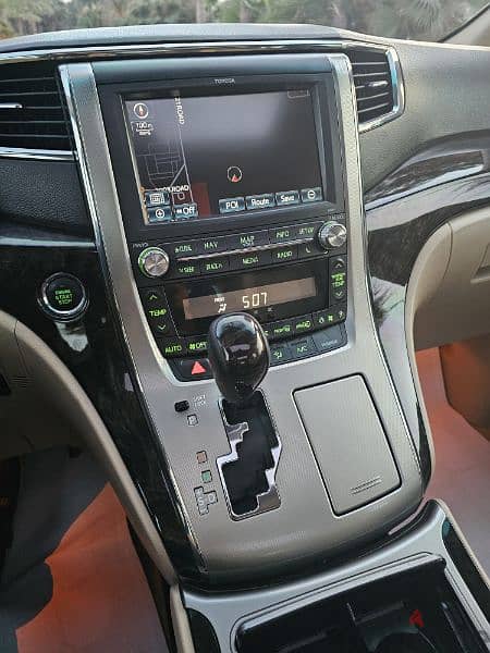 Toyota Alphard 2015 18