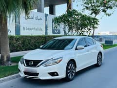 NISSAN ALTIMA 2017 MODEL CALL OR WHATSAPP ON 33239169