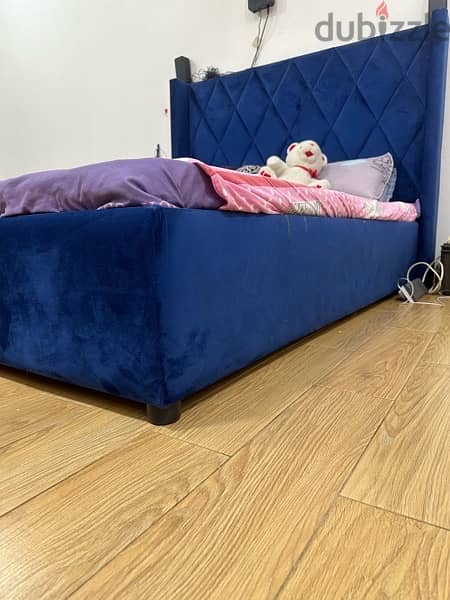 Queen Size Hand made Bed with Medical Mattress 1