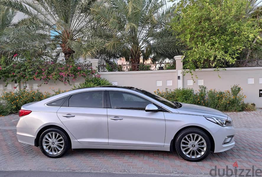 Hyundai - Sonata - 2016 - full option -  Bahrain Agency 1
