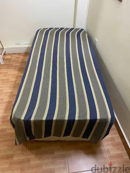 bed type twin ( 2 beds available ) 1
