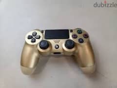 dualshock 4 ps4 gold controller barely used 0 scratchss