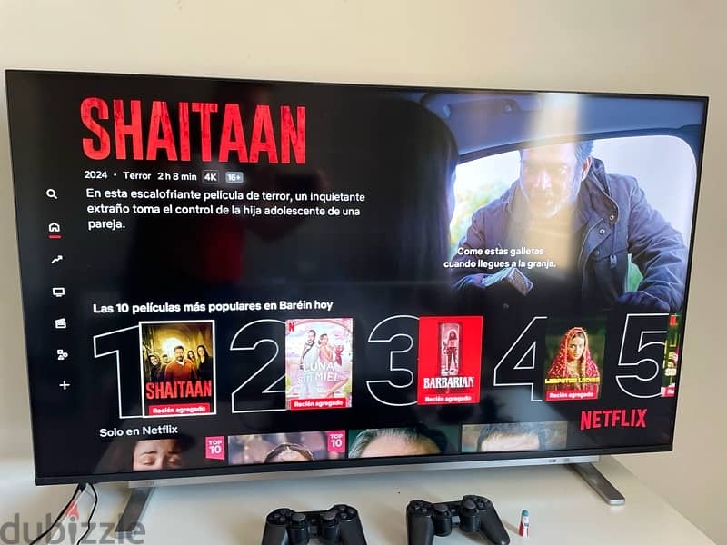 Smart TV with Netflix and YouTube 2