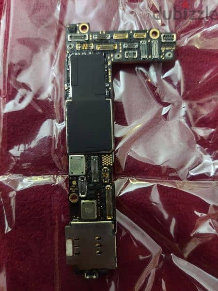 Unlocked 256 GB logic board iphone 12 0