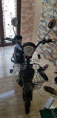 دراجة كهربائية مستخدمة للبيع