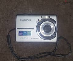 Olympus digital camera working