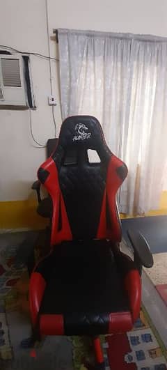 hunter gaming chair for sell 0