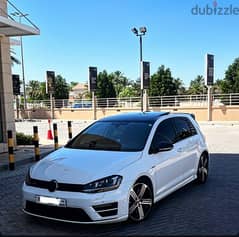 Volkswagen Golf R 2016 Bahrain agency in perfect condition