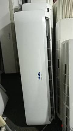 2 ton Ac for sale good condition six months wornty