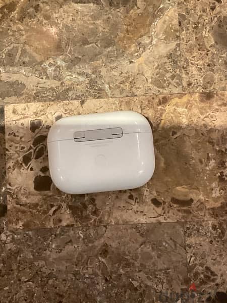 AirPods Pro 1st gen (read description) 2