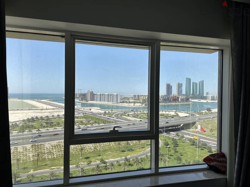 4 Bedroom Sea View Apartment Abraj Al Lulu Black Tower 1
