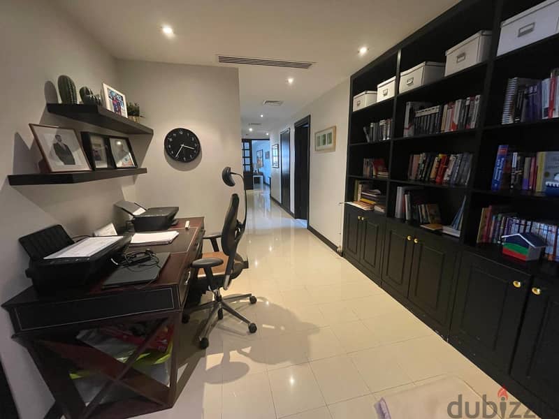 4 Bedroom Sea View Apartment Abraj Al Lulu Black Tower 4