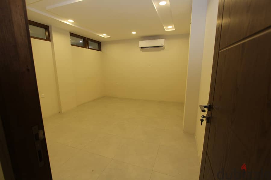 2 BHK SEMI FURNISHED FLAT IN SEEF AREA 4