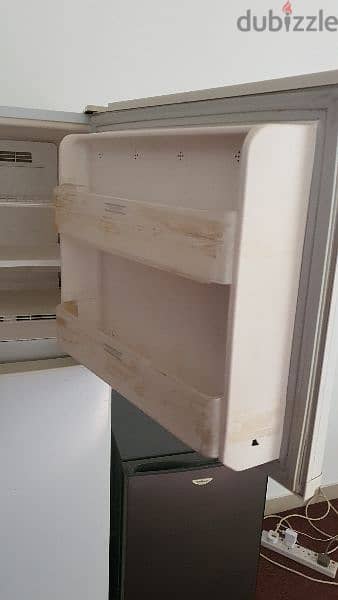2 Used fridge in good condition for sale 4