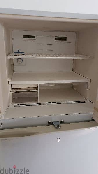 2 Used fridge in good condition for sale 5