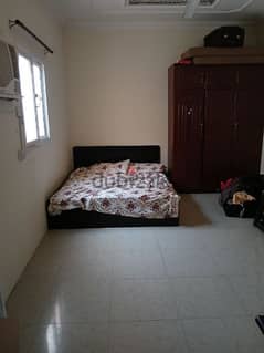 Full furnished flat for bd 160(includin ewa) for indian family 0