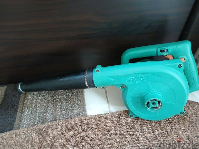 DCA Blower Vacuum 1