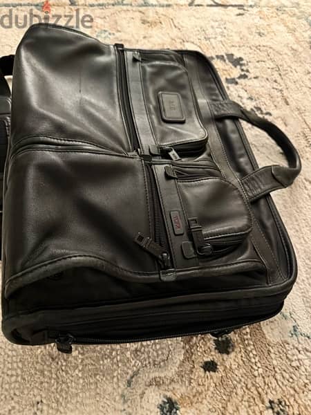 TUMI - Alpha - Leather brief case / laptop bag 1