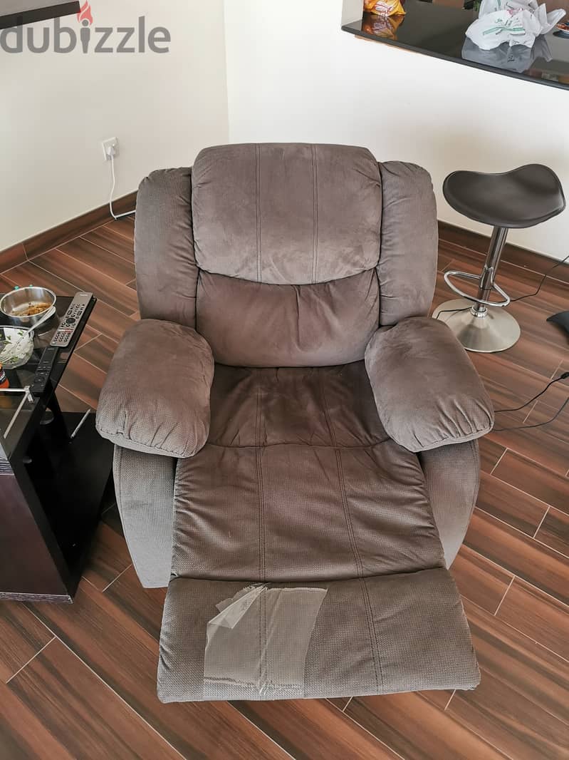 Recliner, and BED 180 by 200 , Medicated matress less than 10 months 2