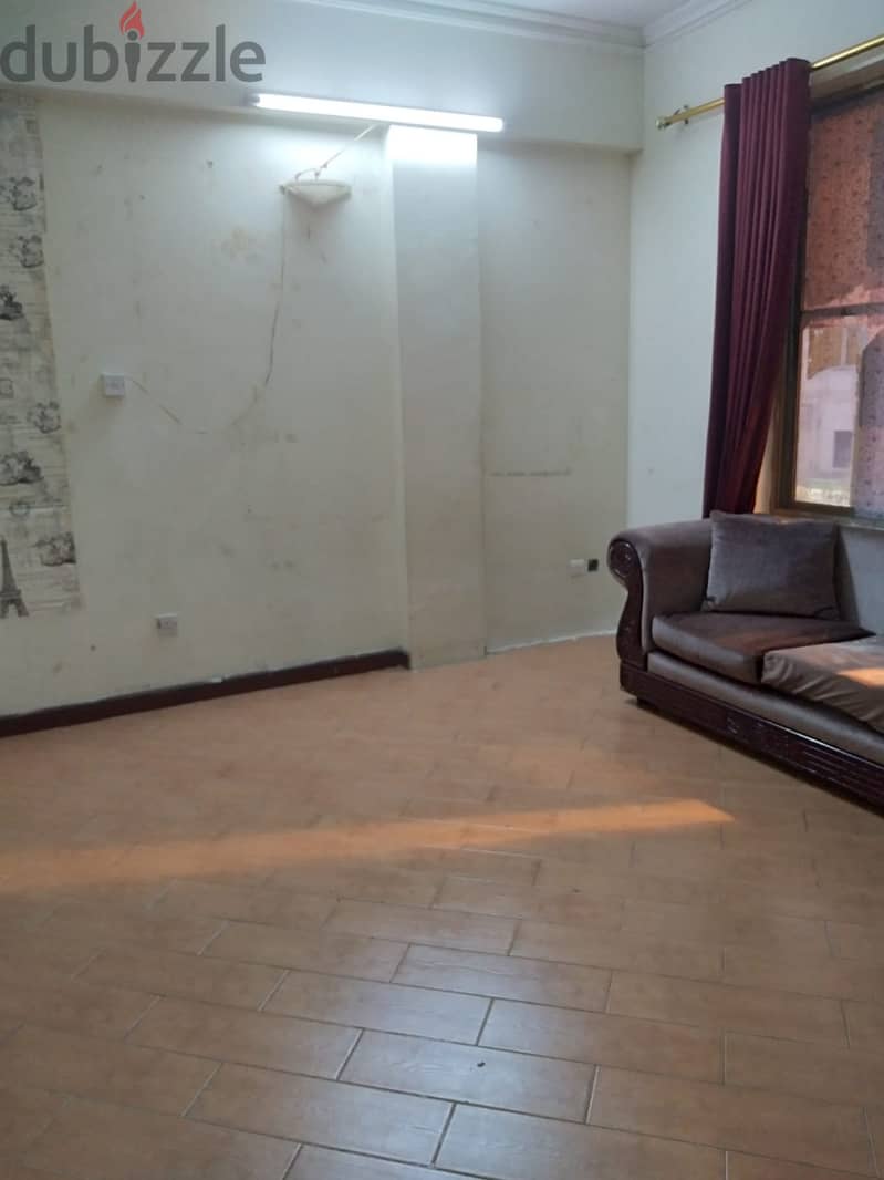 BiG Room For Rent ugrnt with EWA 115 3