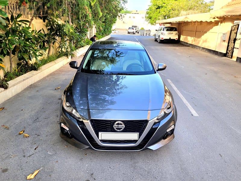 NISSAN ALTIMA SV MODEL 2019 ONE FAMILY USED CAR FOR SALE URGENTLY 1