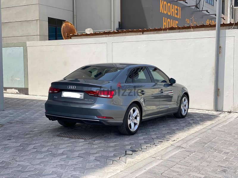 Audi A3 / 2017 (Grey) 5