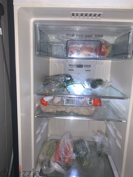 Hitachi refrigerator for sale 3