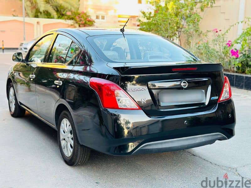 Nissan Sunny 2018. Full option model with full automatic power windows 8