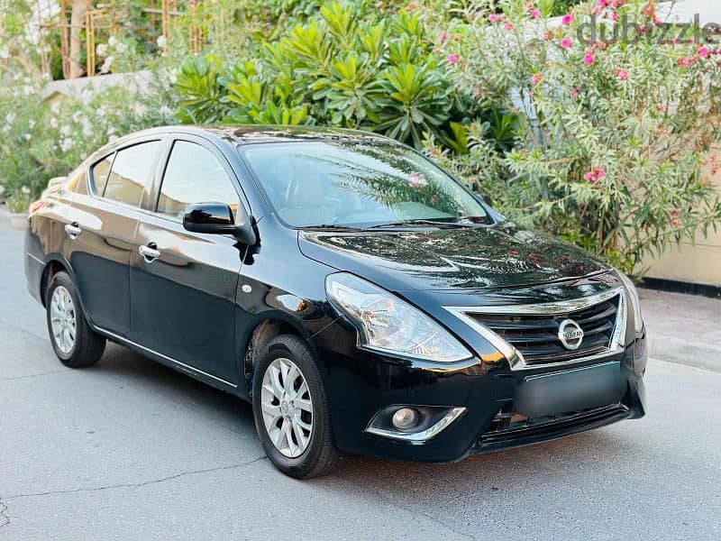 Nissan Sunny 2018. Full option model with full automatic power windows 10